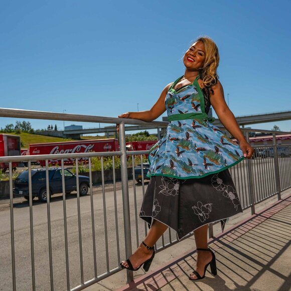 Eagles Handmade 50's Style Pin-up apron - One of a kind! - Picture 3 of 8